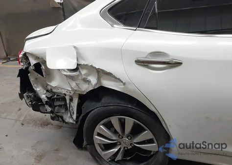 2013 Infiniti M37X из США, поврежденный, VIN JN1BY1AR0DM604704